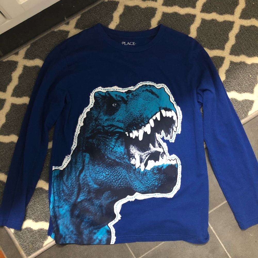 Children’s place long sleeve blue dinosaur L